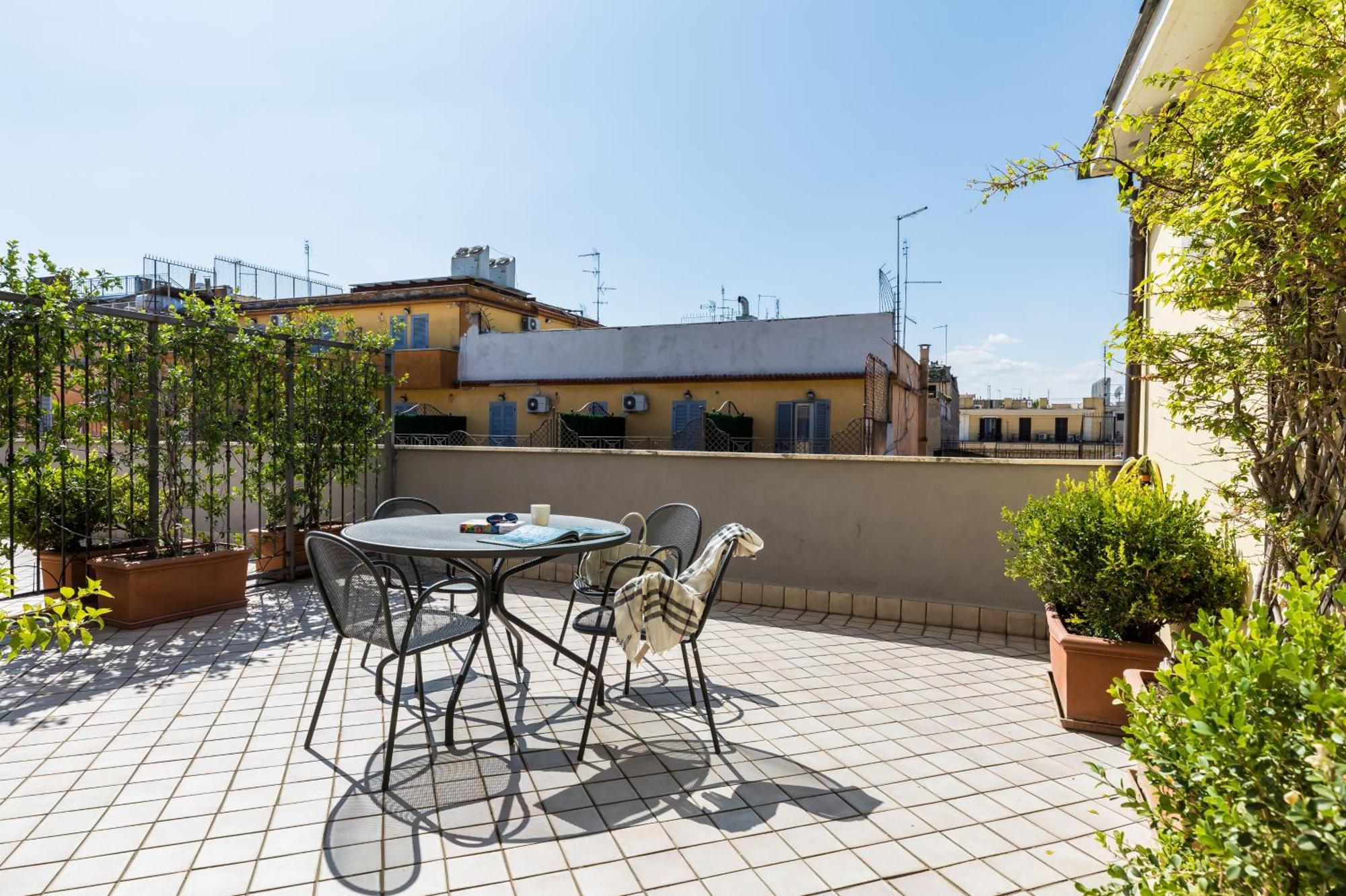 Crosti Apartments روما الغرفة الصورة