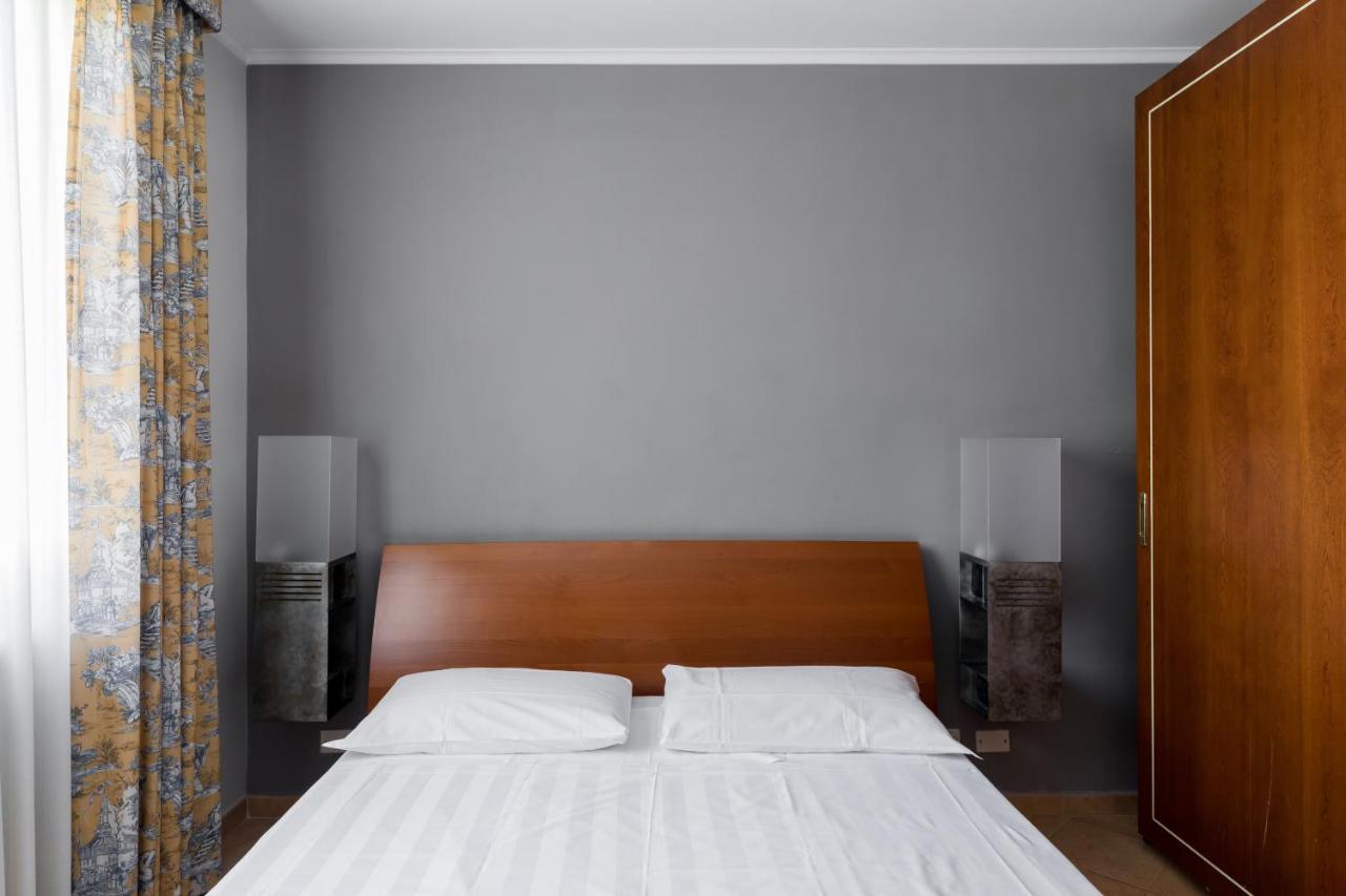Crosti Apartments روما المظهر الخارجي الصورة